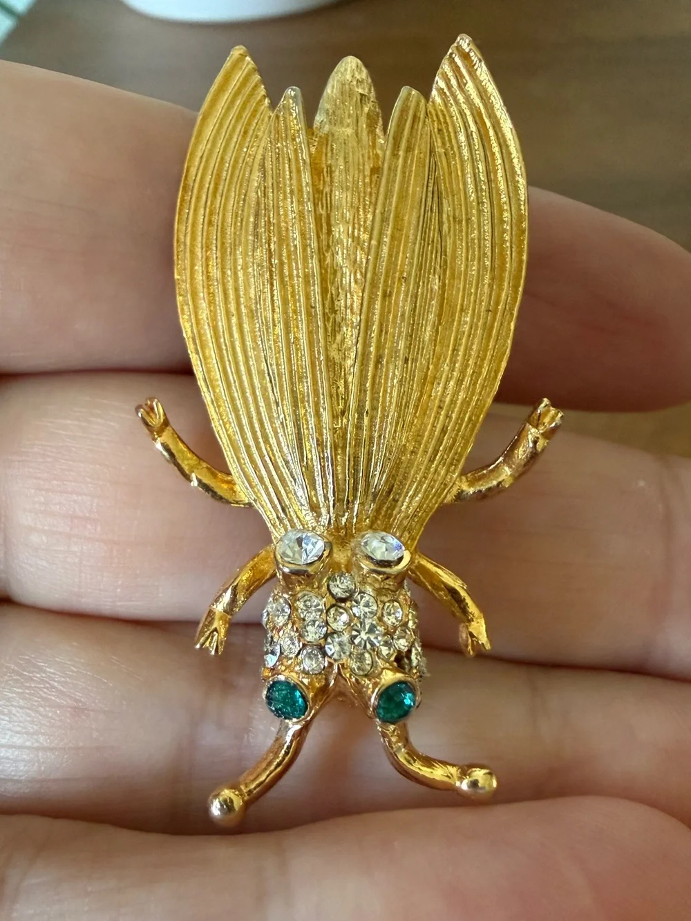Vintage Signed Hattie Carnegie Cicada Locust Bug Brooch Gold Tone Insect Pin